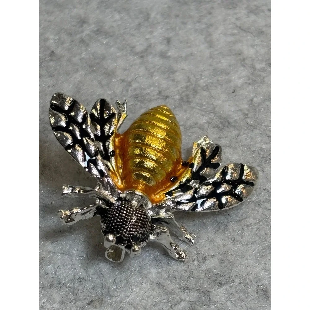 #65. Honey Bee Brooch